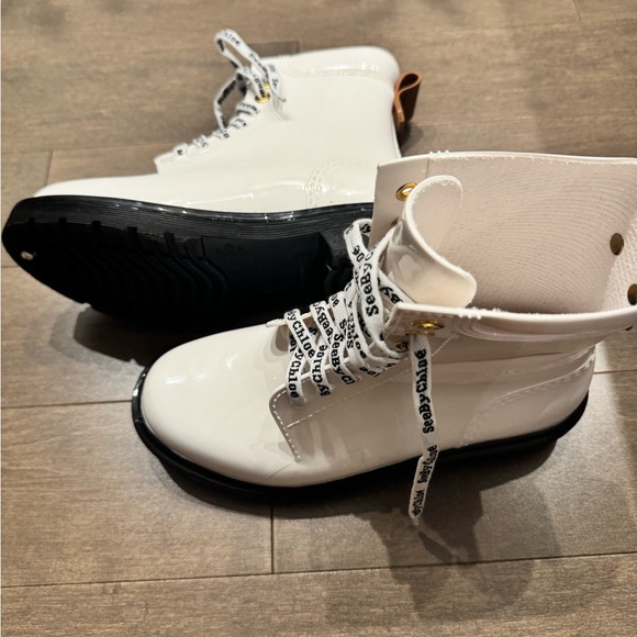 Brand new Chloe boots. Worn a few times like new! - Picture 4 of 6